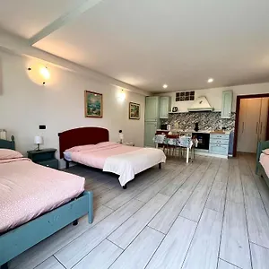 Le Vele Desenzano del Garda